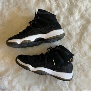Jordan 11 Retro Heiress Black Stingray shoes